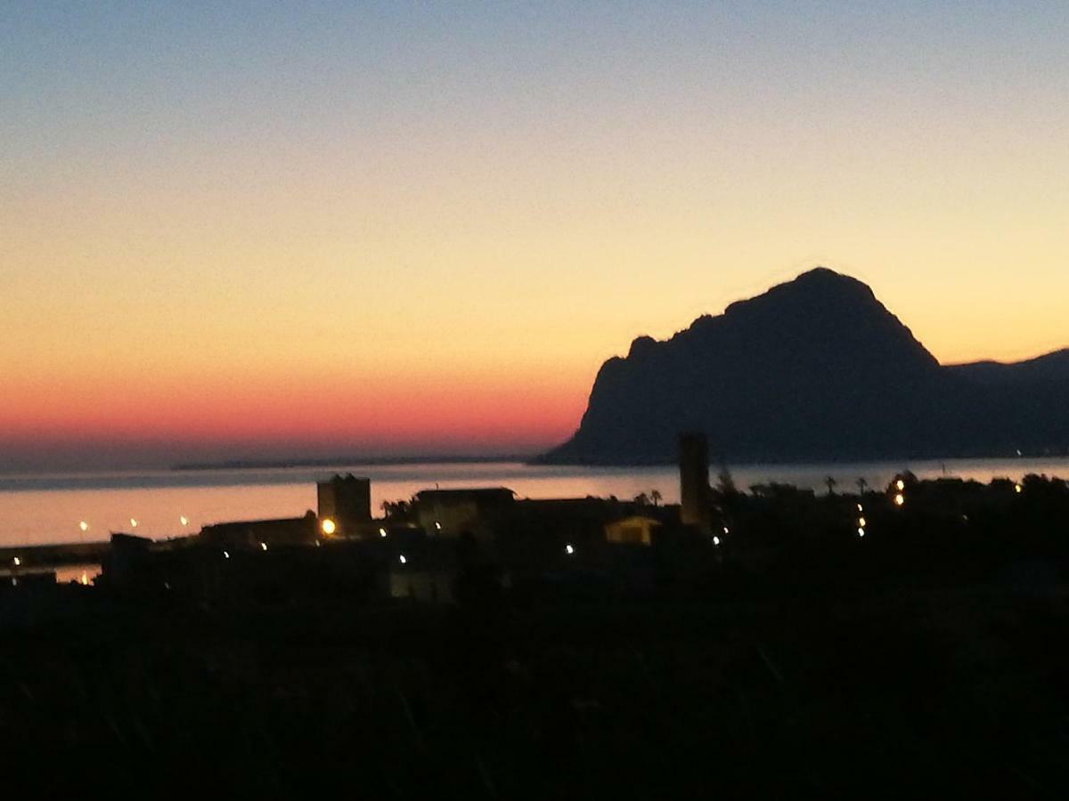 La Pineta Al Mare Apartment Erice Exterior photo